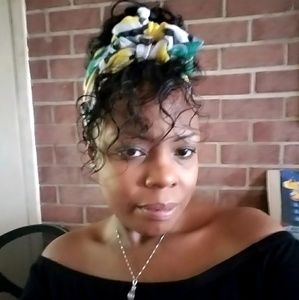 Meet your Posher, Zenobia